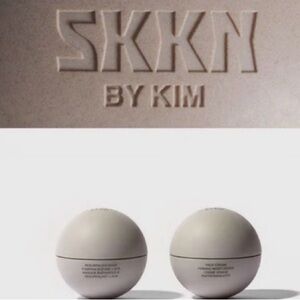 SKKN by Kim - Mini Face Duo Set Face Cream and Resurfacing Mask